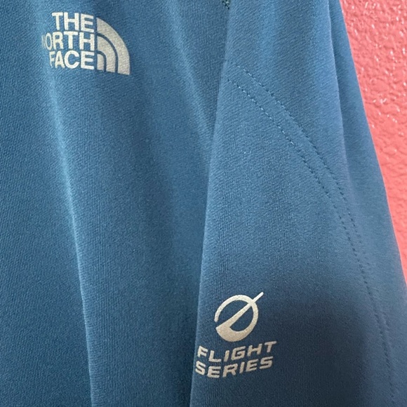 The North Face Men's Blue Jacket - Picture 5 of 8